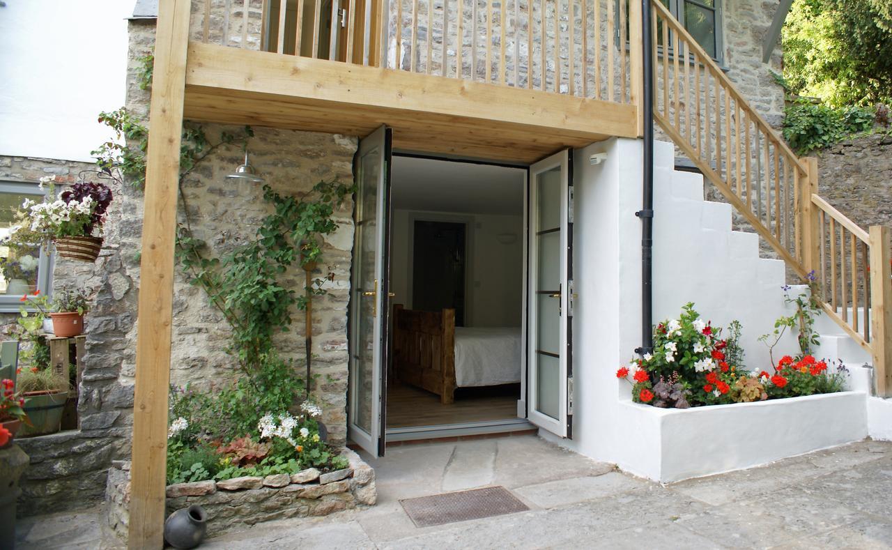 Westbury Cross House Bed & Breakfast Exterior foto